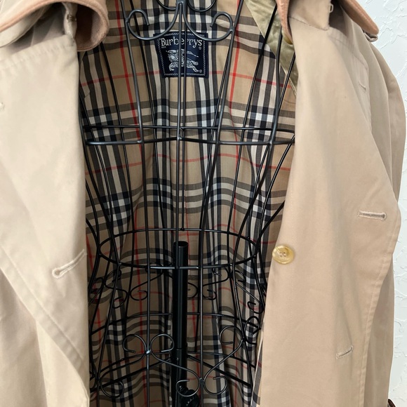 Vintage Burberrys Trench Coat EUC - Picture 6 of 15